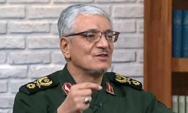 سخنگوی وزارت دفاع: ایران ظرفیت بالقوه ساخت هواپیمای مسافربری را دارد