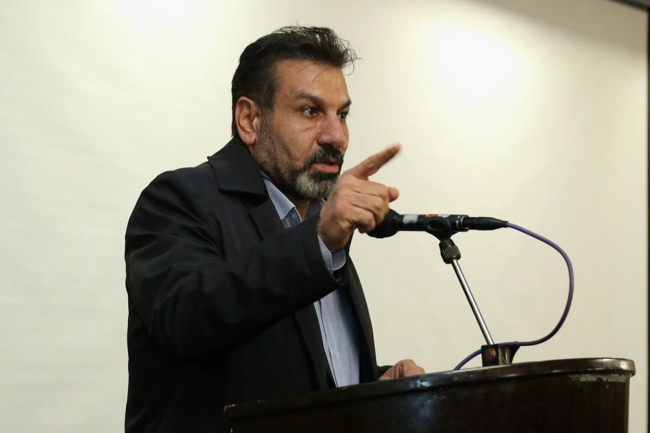 مومنی: پورموسوی به تمرینات برمی‌گردد