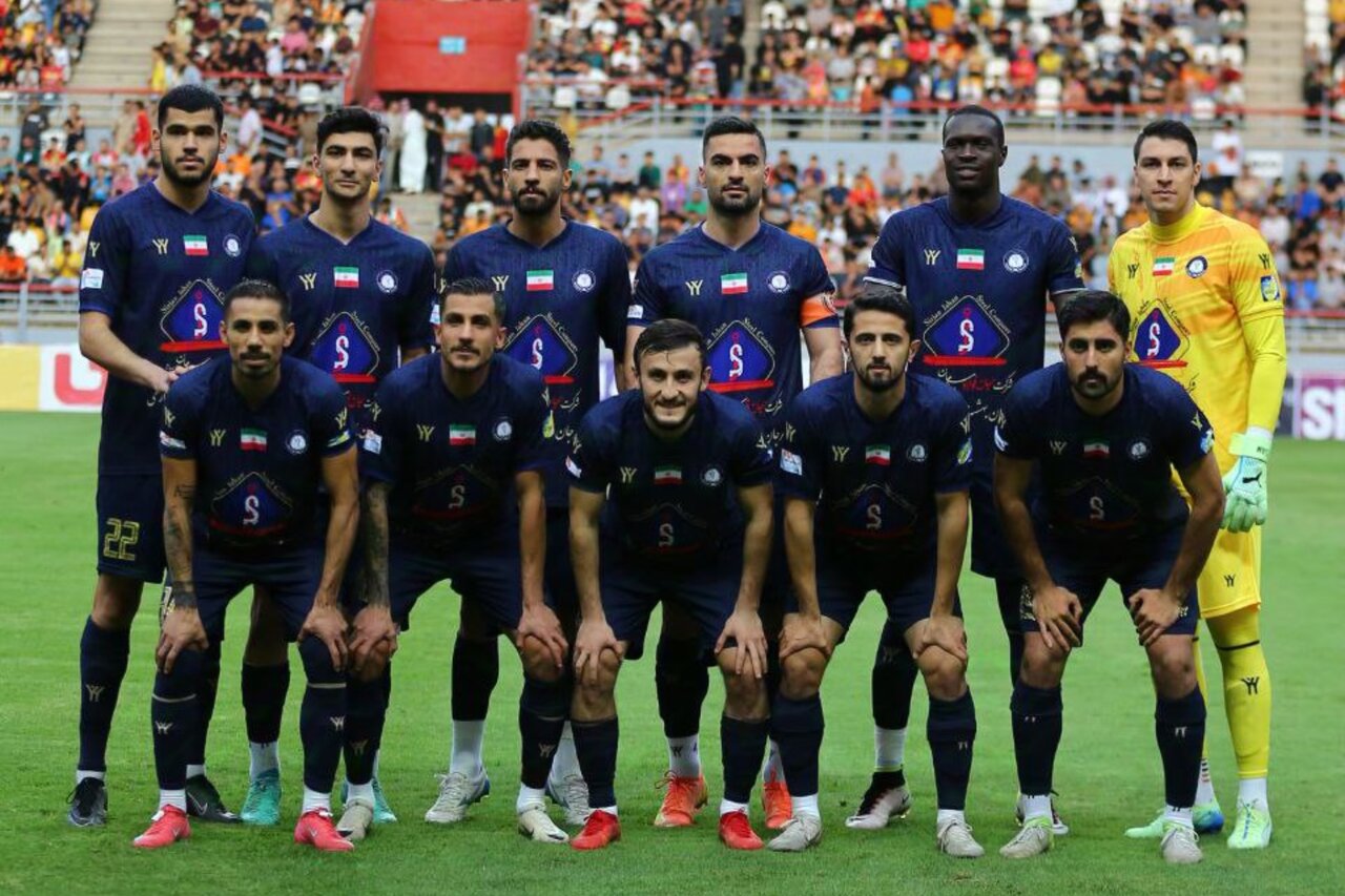 عکس | پوستر متفاوت باشگاه گل‌گهر برای هفته ۲۶