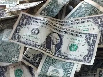 سرقت 3 هزار و 700 دلاری خانم نظافتچی