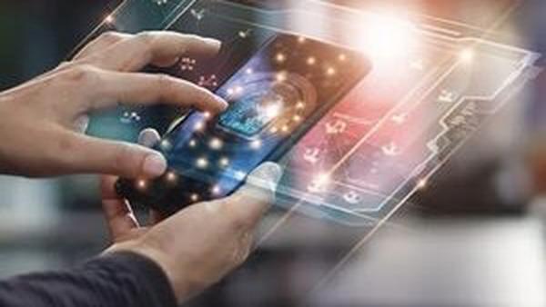 تایید خبر اعتماد از آماده‌سازی فرآیند اتصال اینترنت بین‌الملل؛ وزیر ارتباطات دولت اصلاحات: قطع اینترنت خودزنی است